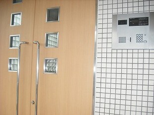 アンカ－マンションの物件外観写真